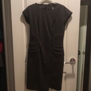 Dress with zipper detail